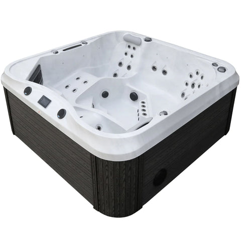 Wellnest Smartflow Outdoor Hot Tub