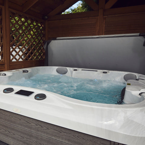 Värma by Just Hot Tubs Luxe Range