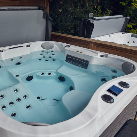 Värma by Just Hot Tubs Luxe Range